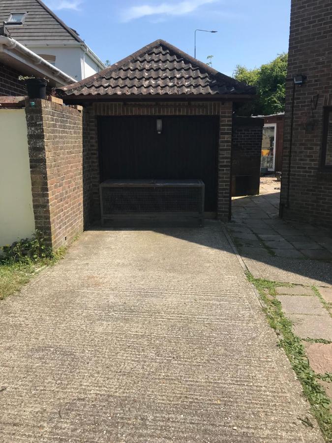Villa Self Contained Annex Bournemouth Exterior foto